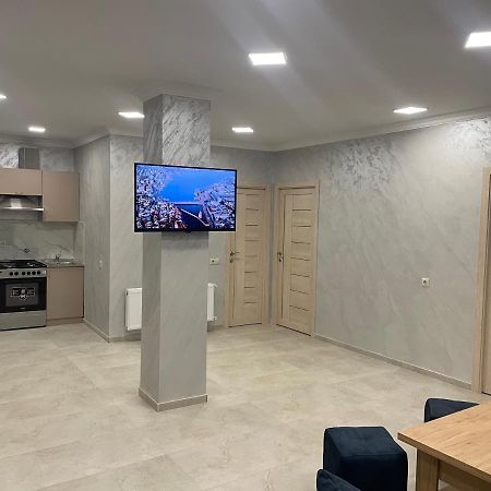 Albus House Villa Gjoumri Kültér fotó