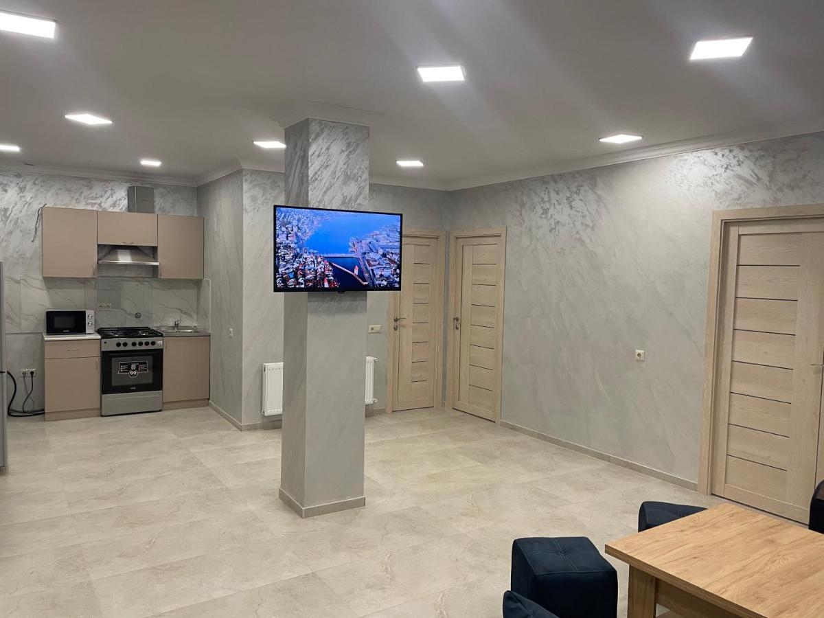 Albus House Villa Gjoumri Kültér fotó